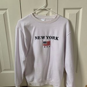 Adults Small New York white hoodie